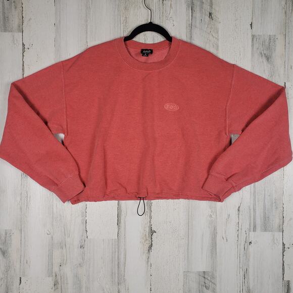 NWT BDG Urban Outfitters Light Red Crew Neck Cropped Sweatshirt Women's Small - Picture 1 of 13